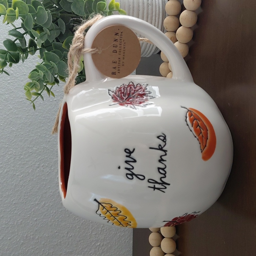 Rae Dunn Give Thanks Mugg